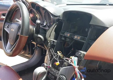 2014 Chevrolet Cruze 1Lt Auto z USA, uszkodzony, nr VIN 1G1PC5SB9E7126219